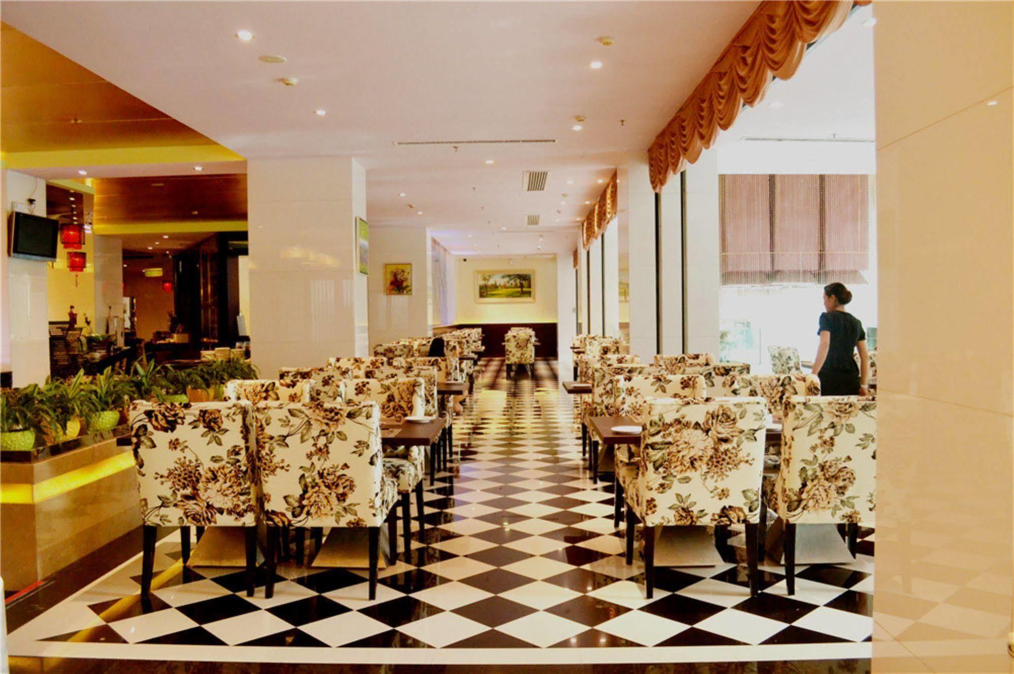 Star City Hotel Zhuhai Exterior photo